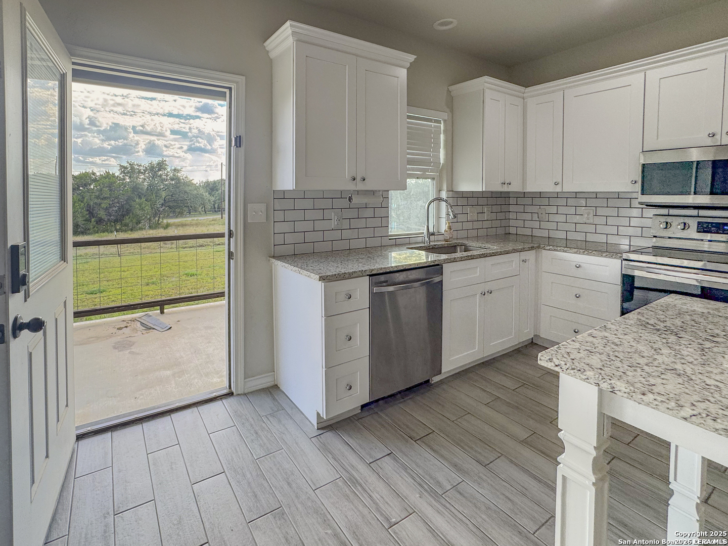 2410 Golf Spring Branch TX 78070