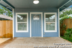 1324 E Carson Street San Antonio TX 78208