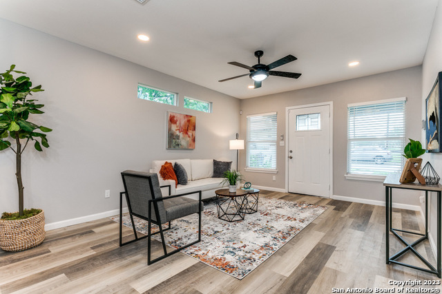 1324 E Carson Street San Antonio TX 78208