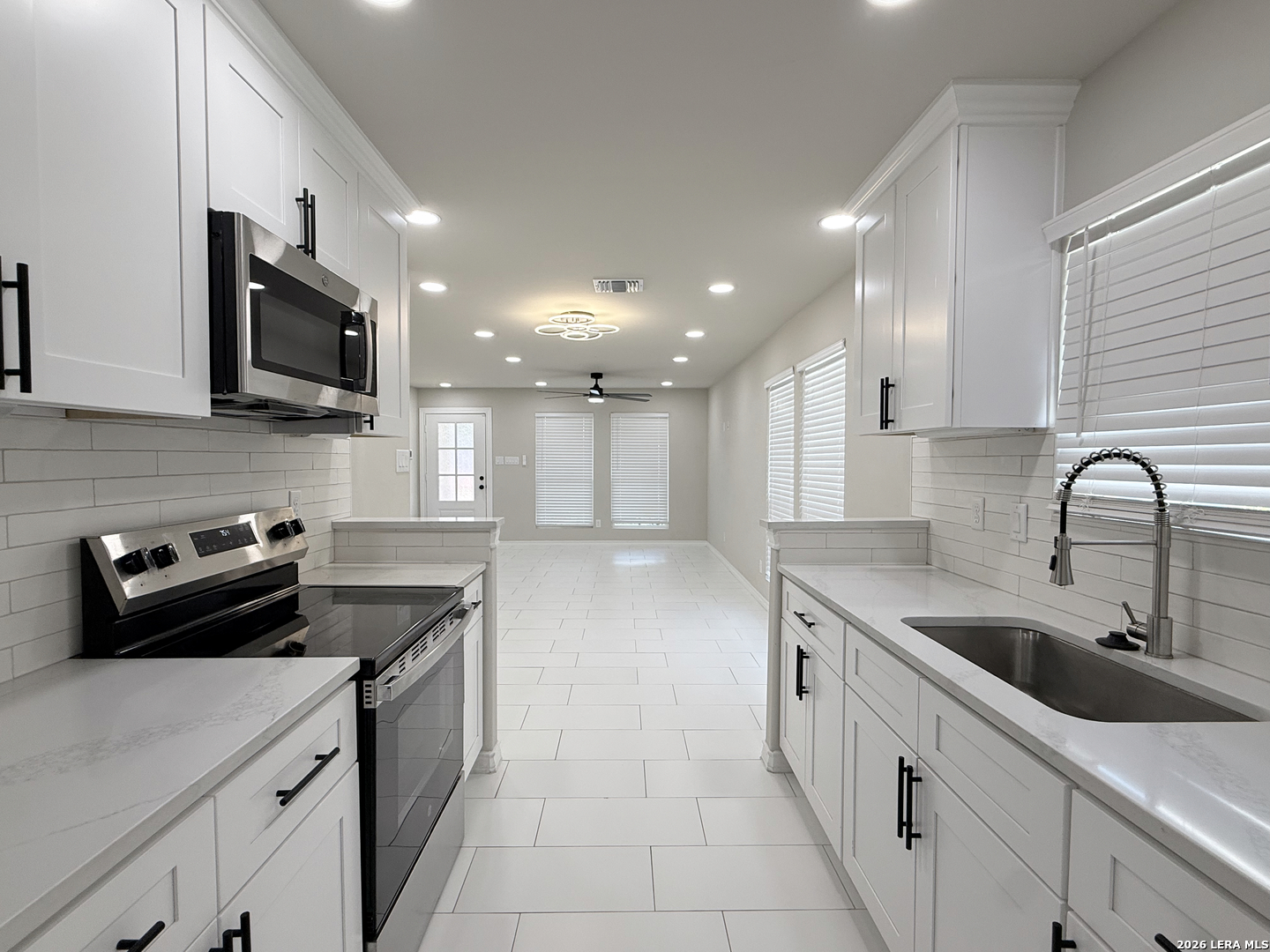 730 Groff San Antonio TX 78228