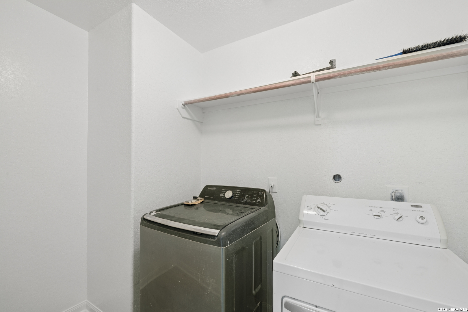 6102 Bear Meadow San Antonio TX 78222