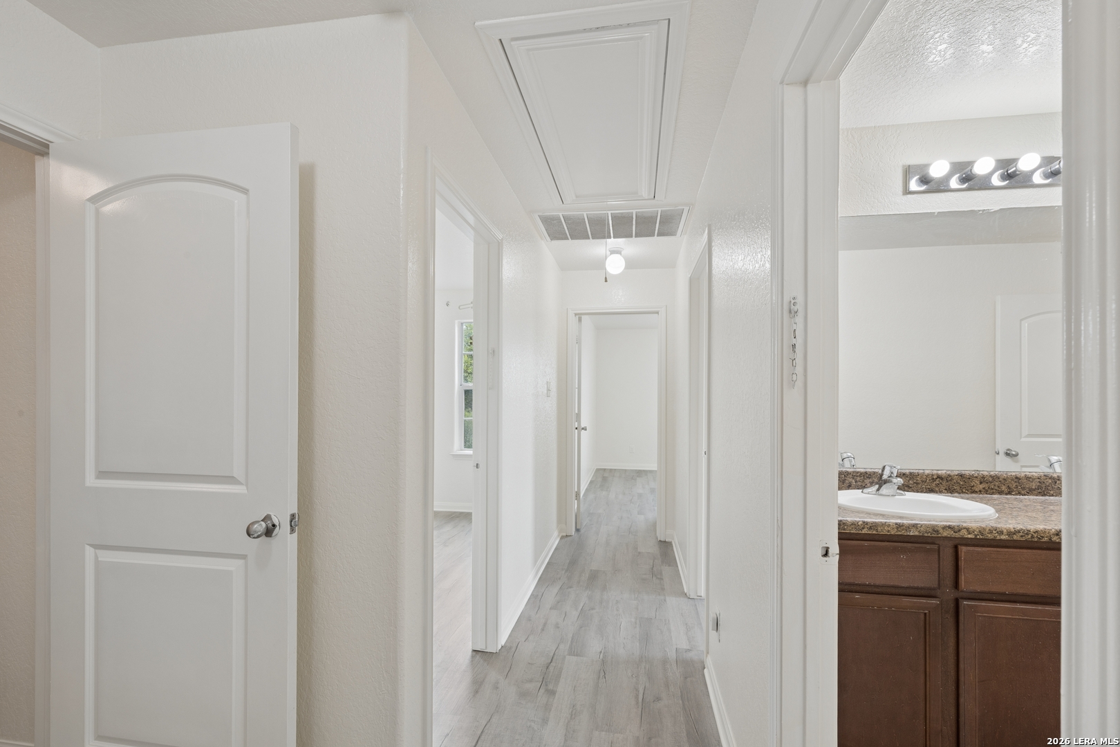 6102 Bear Meadow San Antonio TX 78222
