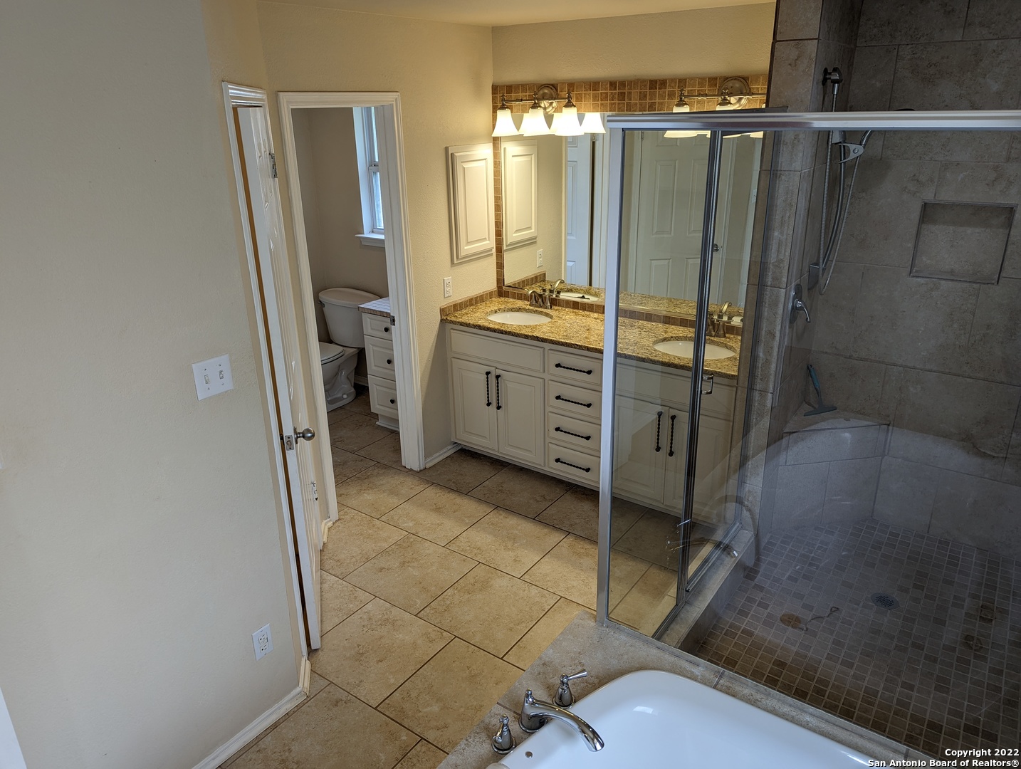 25110 Flying Arrow San Antonio TX 78258