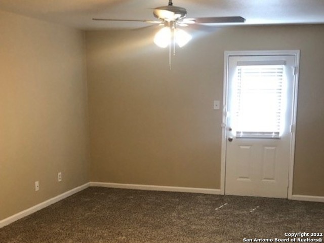 542 Dukeway Universal City TX 78148