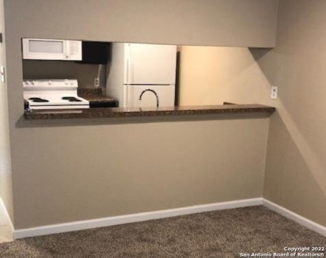 542 Dukeway Universal City TX 78148