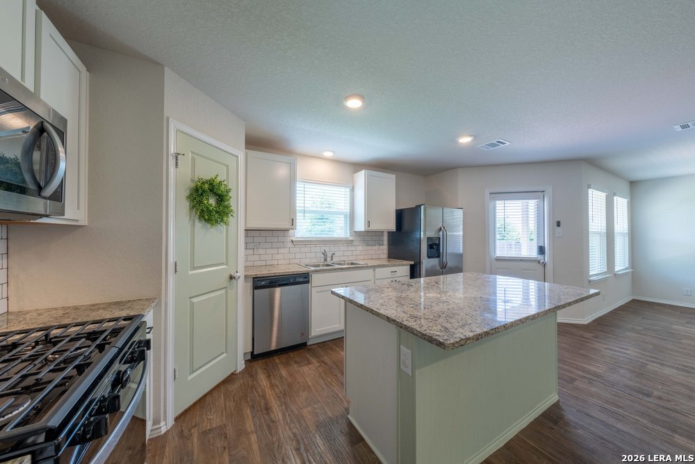 1018 Andean Emerald San Antonio TX 78253
