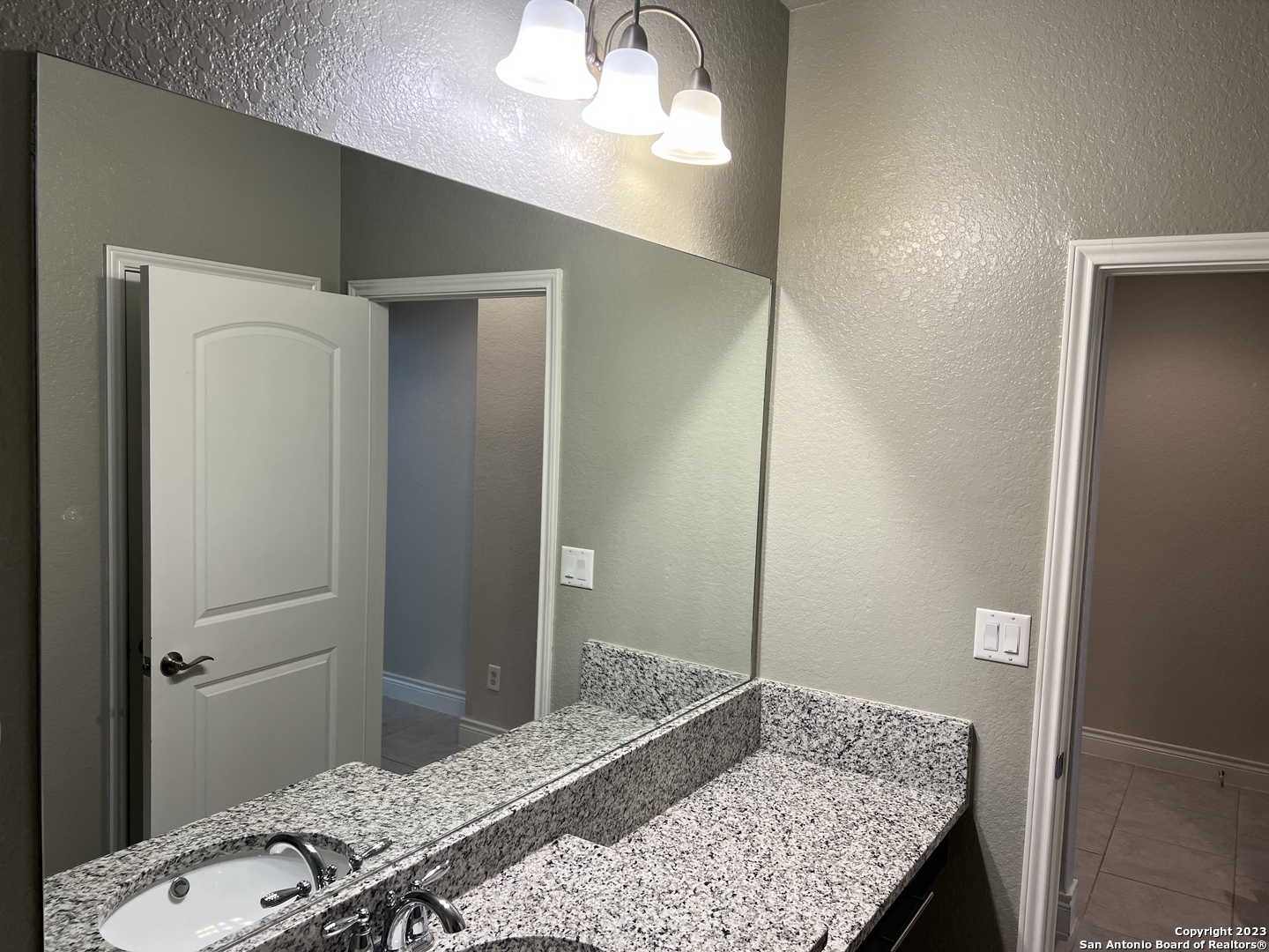 105 Esslemont Boerne TX 78015