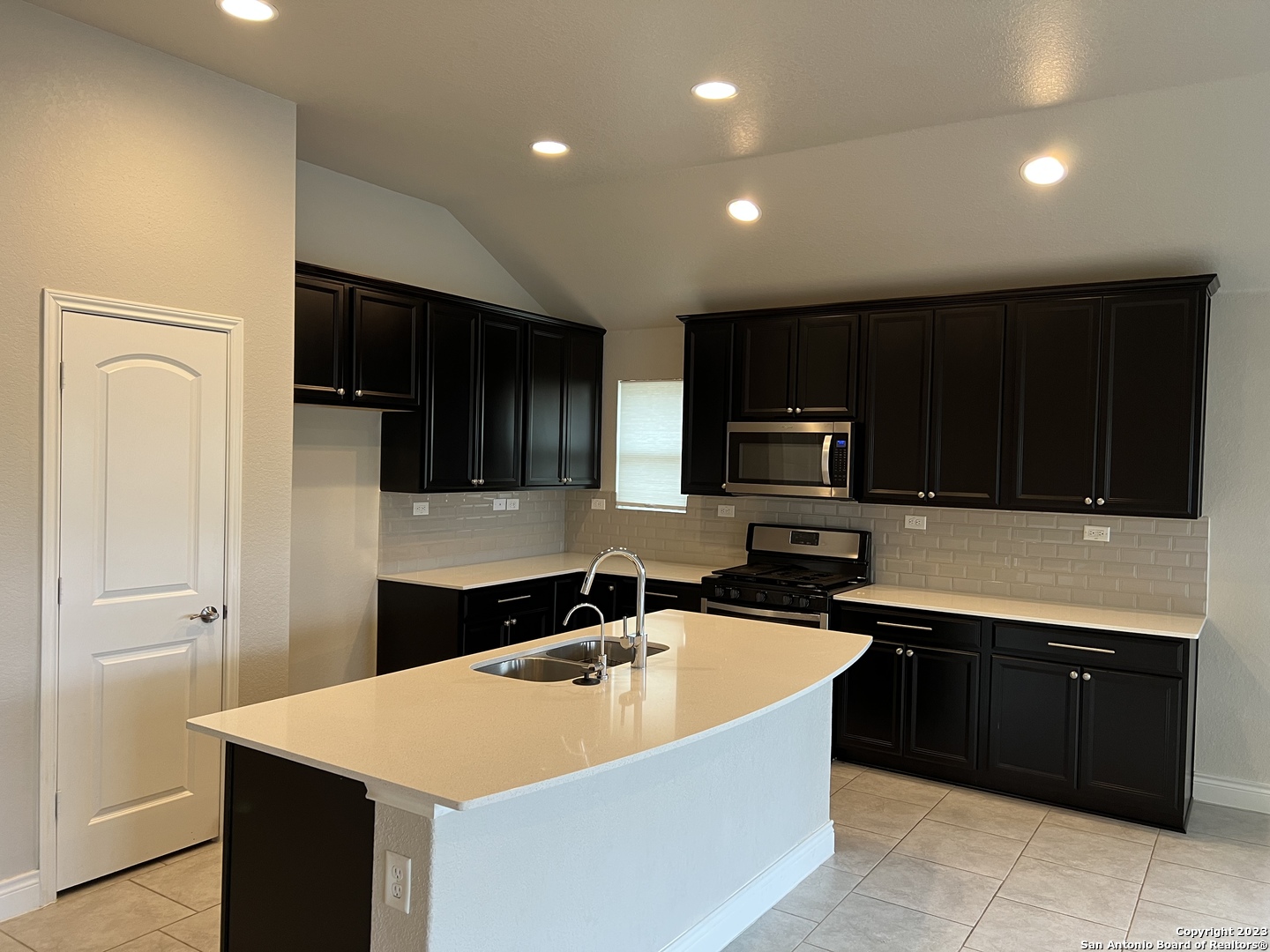105 Esslemont Boerne TX 78015