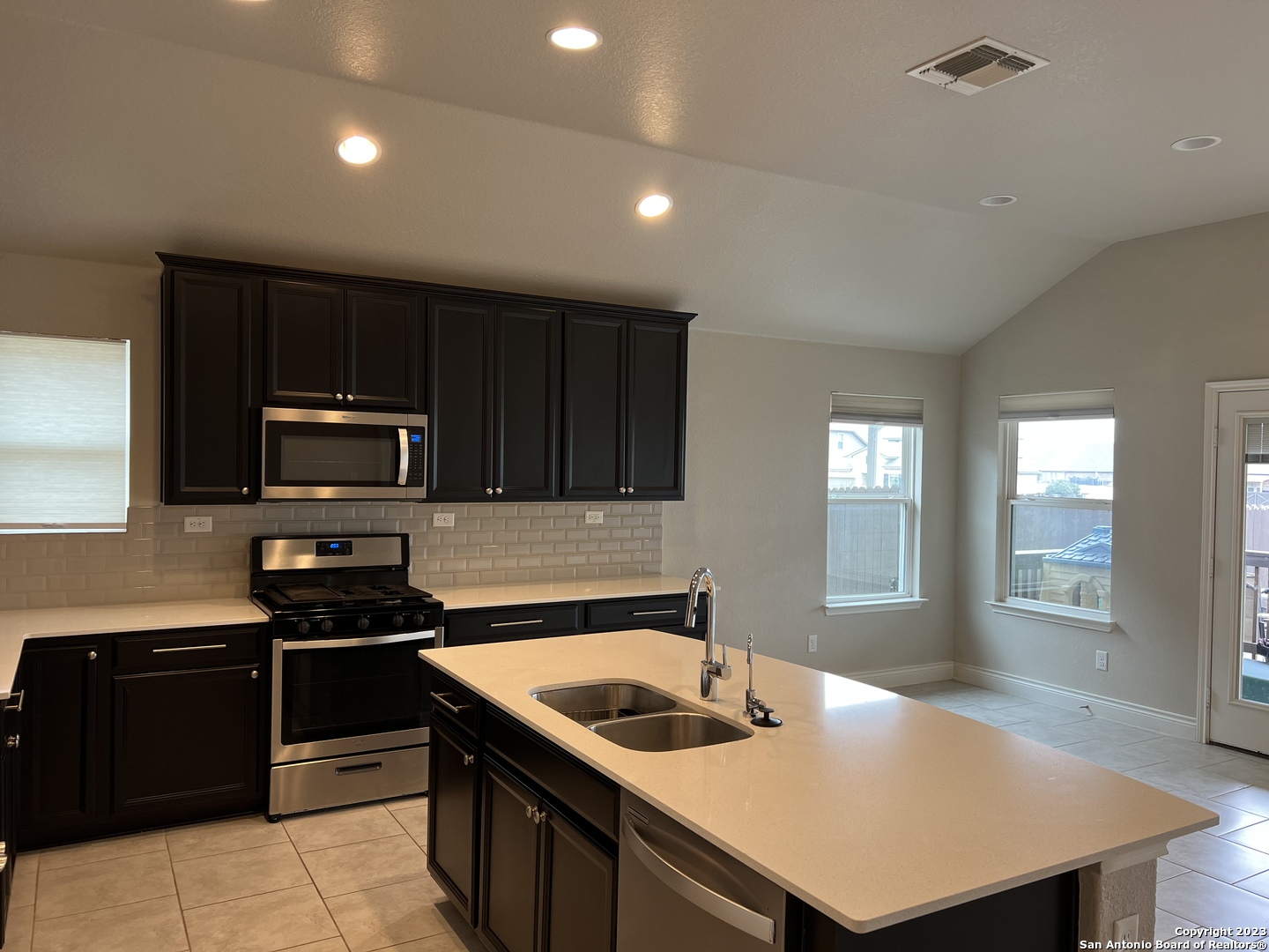 105 Esslemont Boerne TX 78015