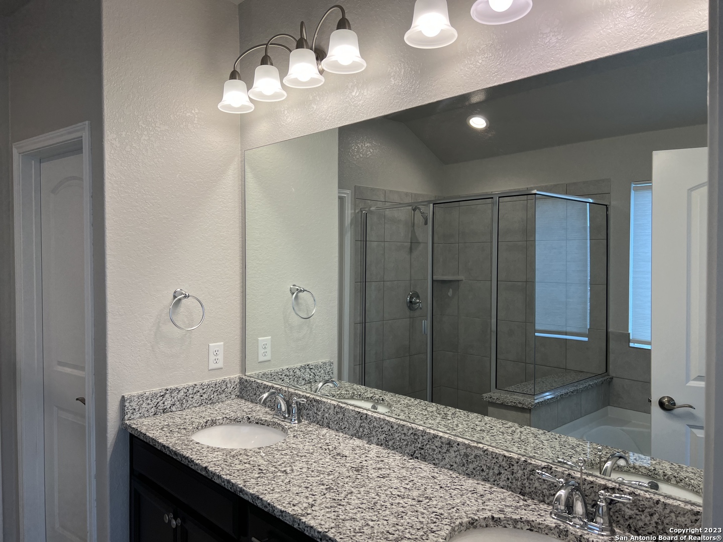 105 Esslemont Boerne TX 78015