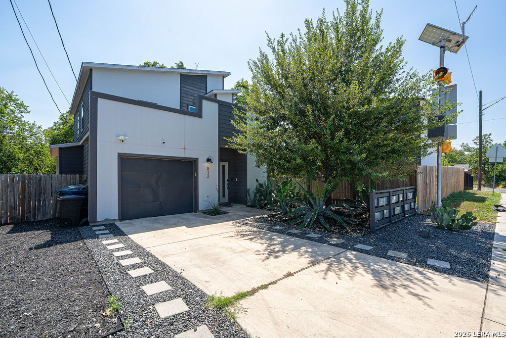 812 N Gevers Street San Antonio TX 78202