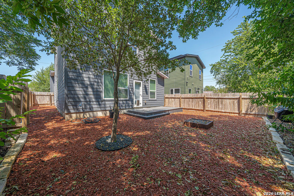 812 N Gevers Street San Antonio TX 78202