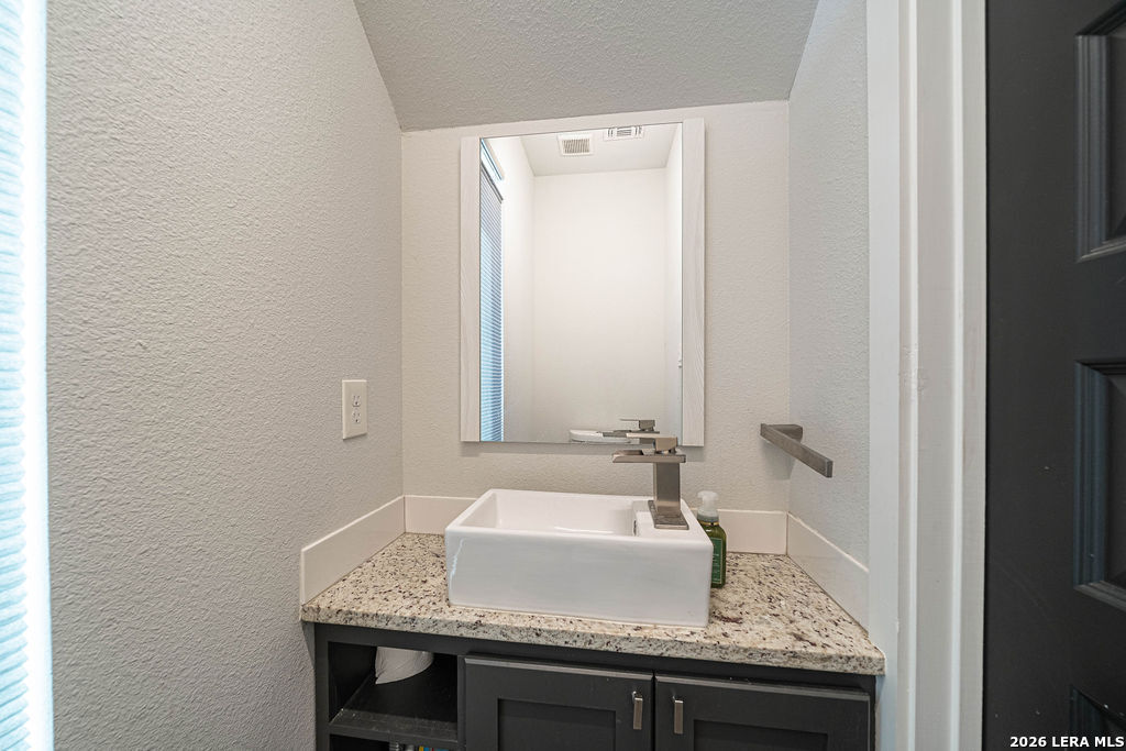 812 N Gevers Street San Antonio TX 78202