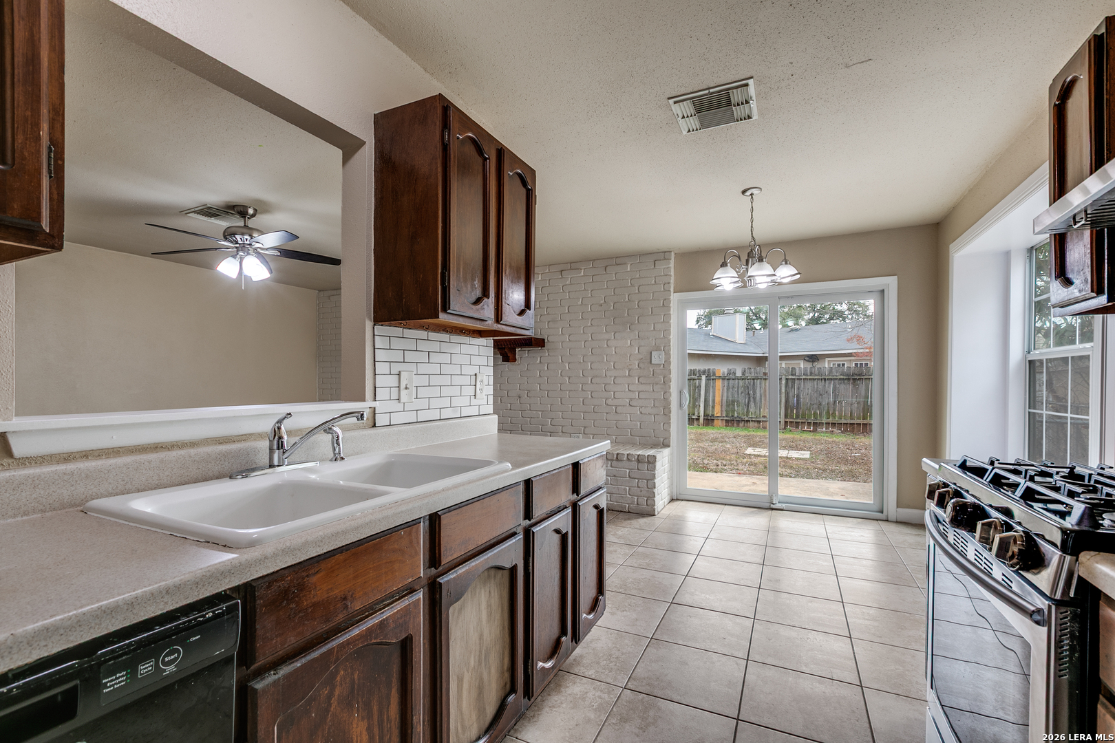 7114 Spring Morning Street San Antonio TX 78249