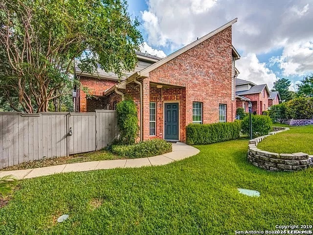30 Chapel Hill San Antonio TX 78240