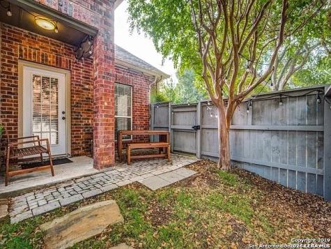 30 Chapel Hill San Antonio TX 78240