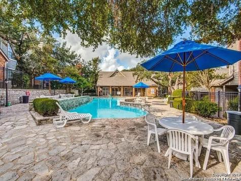 30 Chapel Hill San Antonio TX 78240
