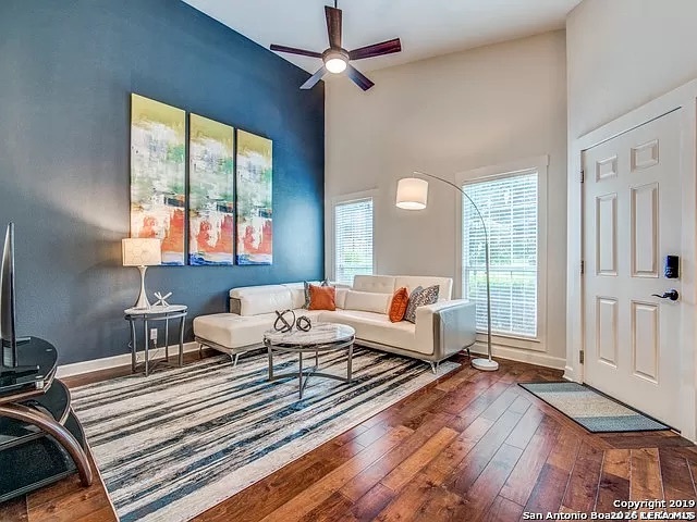 30 Chapel Hill San Antonio TX 78240