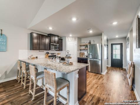 6727 Hoffman Plain San Antonio TX 78252