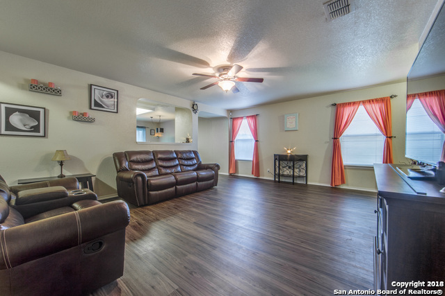 13423 N Solar Crest San Antonio TX 78245