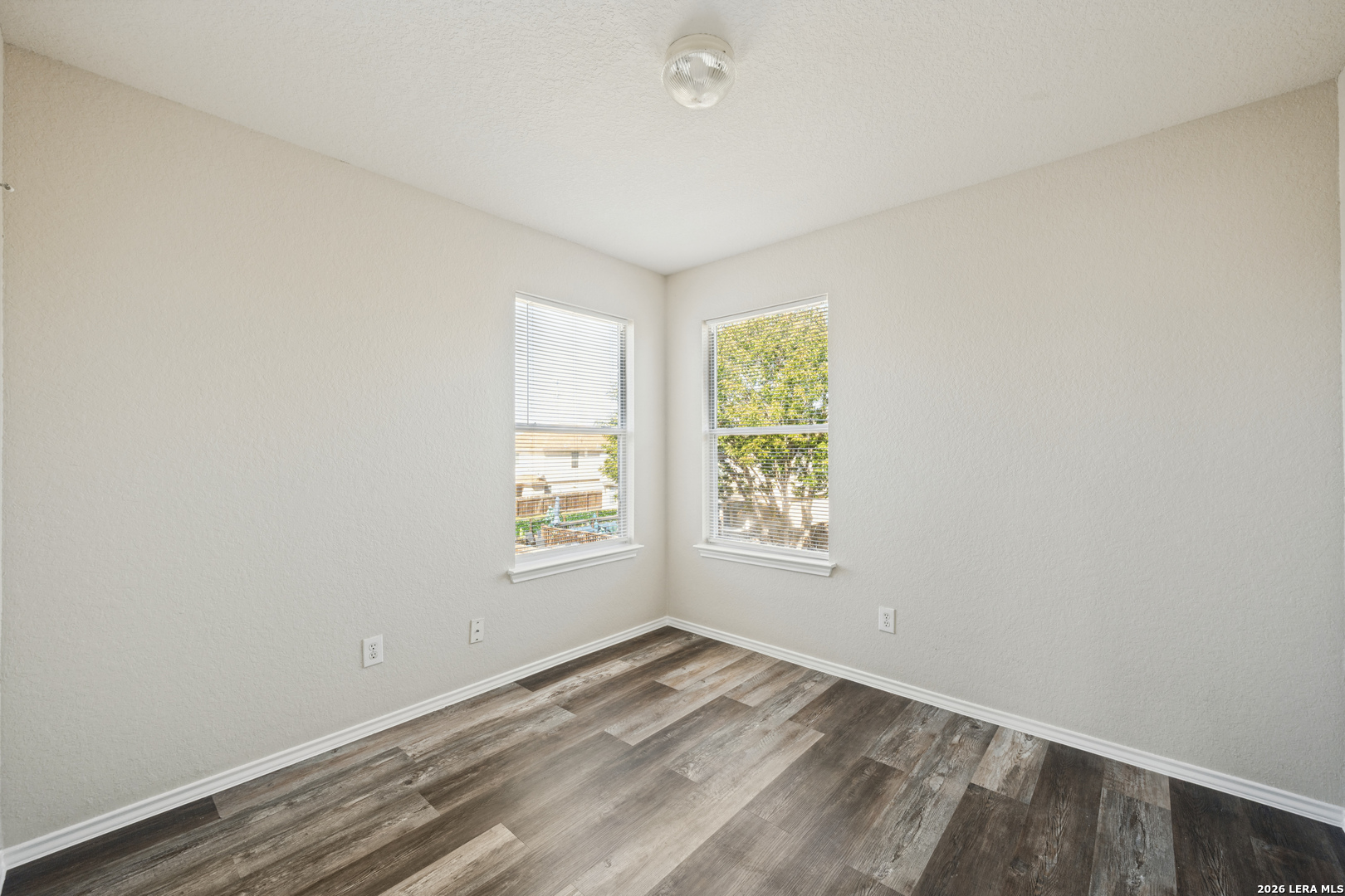 3626 Dunlap Fields Converse TX 78109