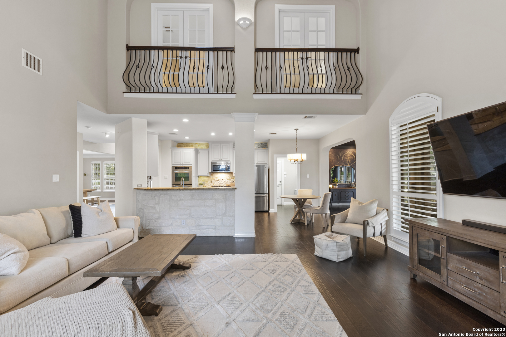 411 Cadence Hill San Antonio TX 78260