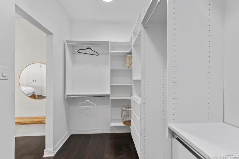 411 Cadence Hill San Antonio TX 78260