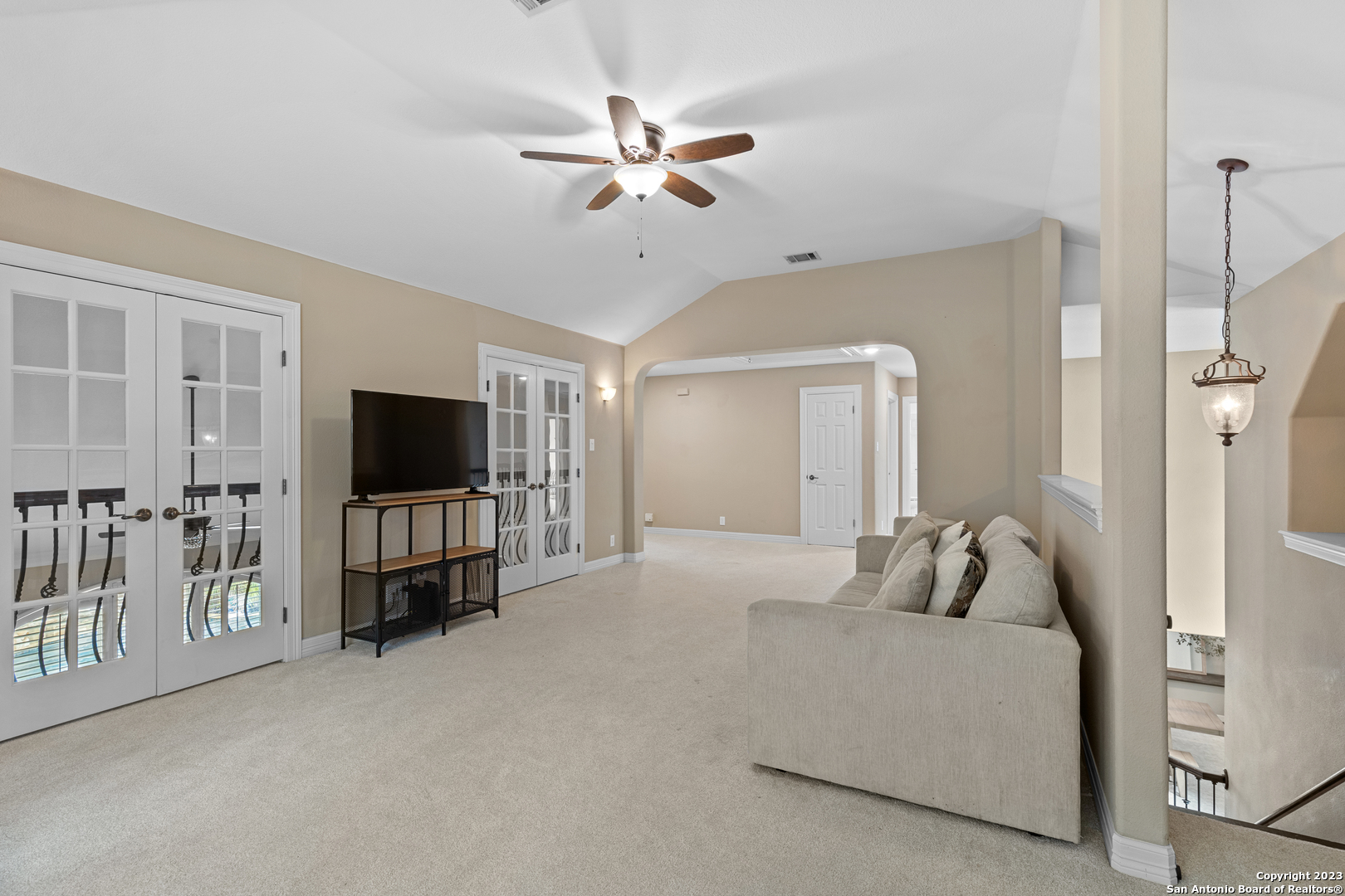 411 Cadence Hill San Antonio TX 78260