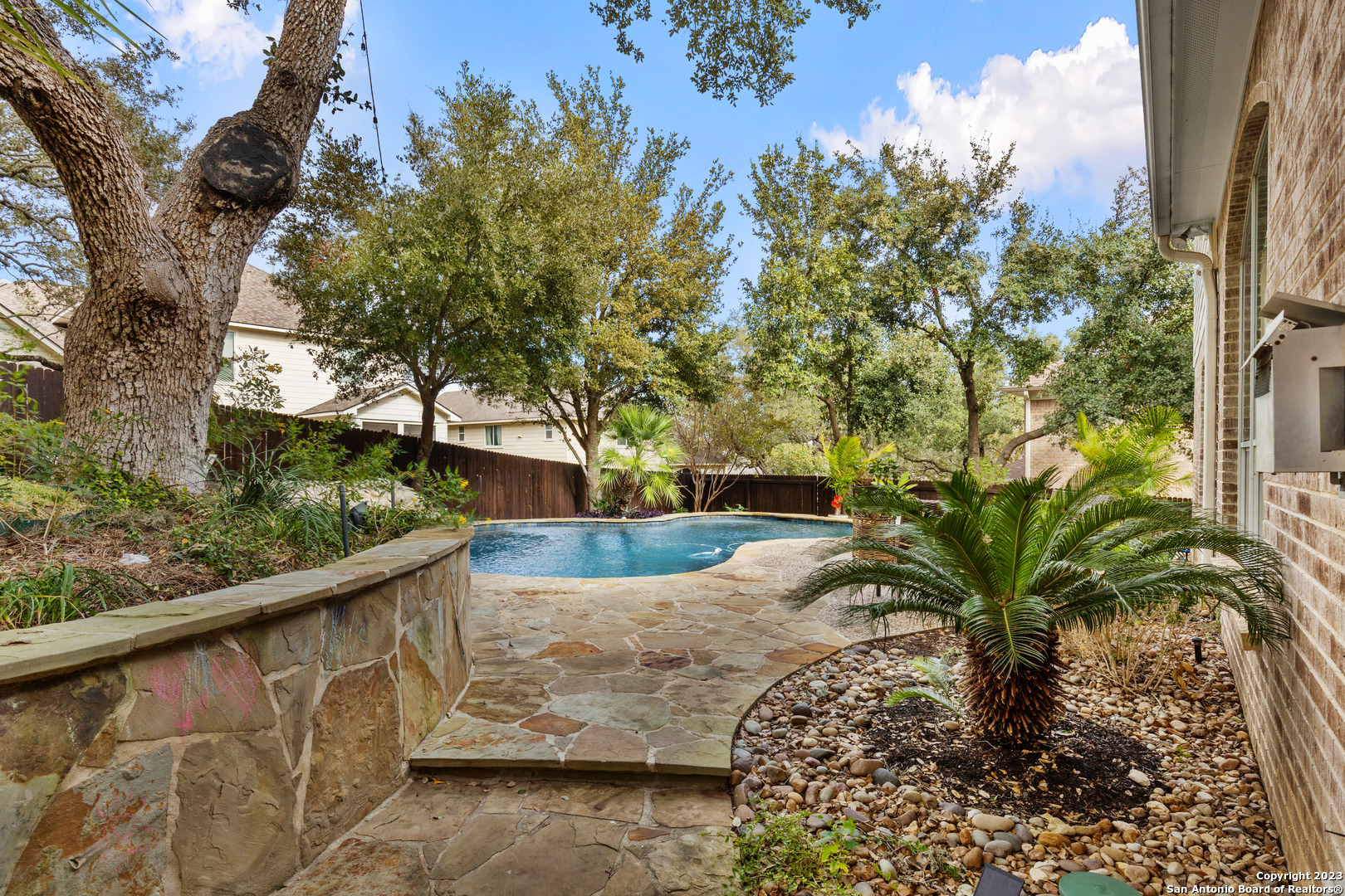 411 Cadence Hill San Antonio TX 78260