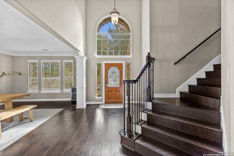 411 Cadence Hill San Antonio TX 78260