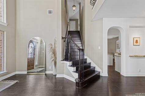 411 Cadence Hill San Antonio TX 78260