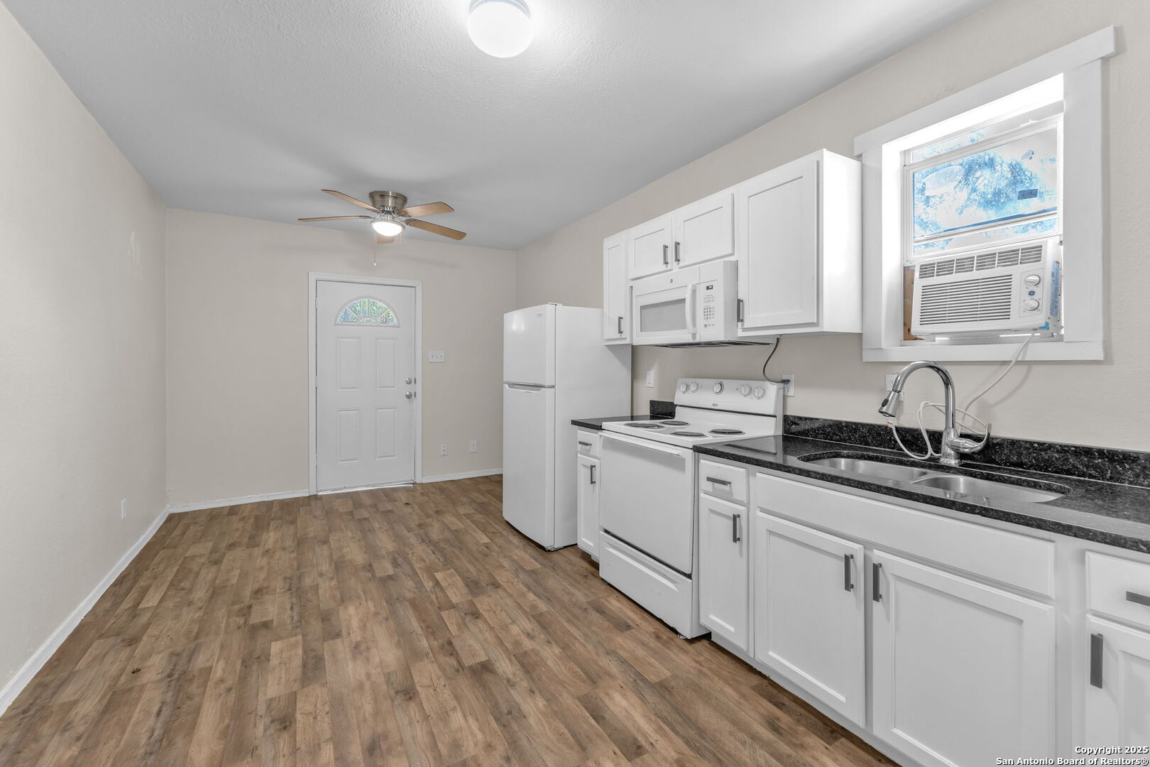 834 Division San Antonio TX 78225