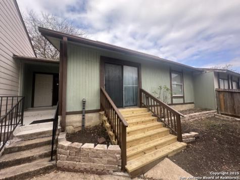 1325 Bitterlake San Antonio TX 78245