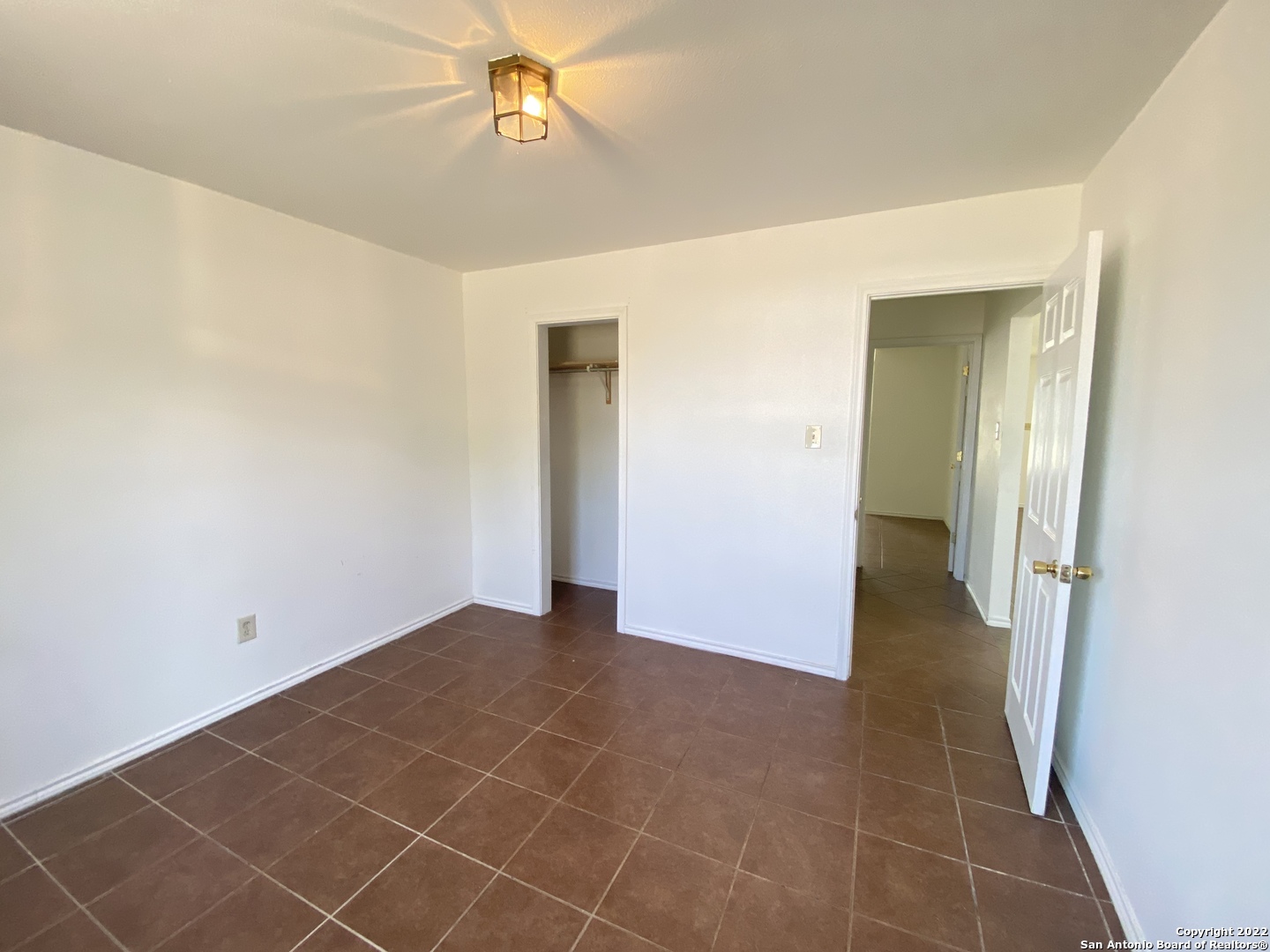 428 Burnett Avenue Charlotte TX 78011