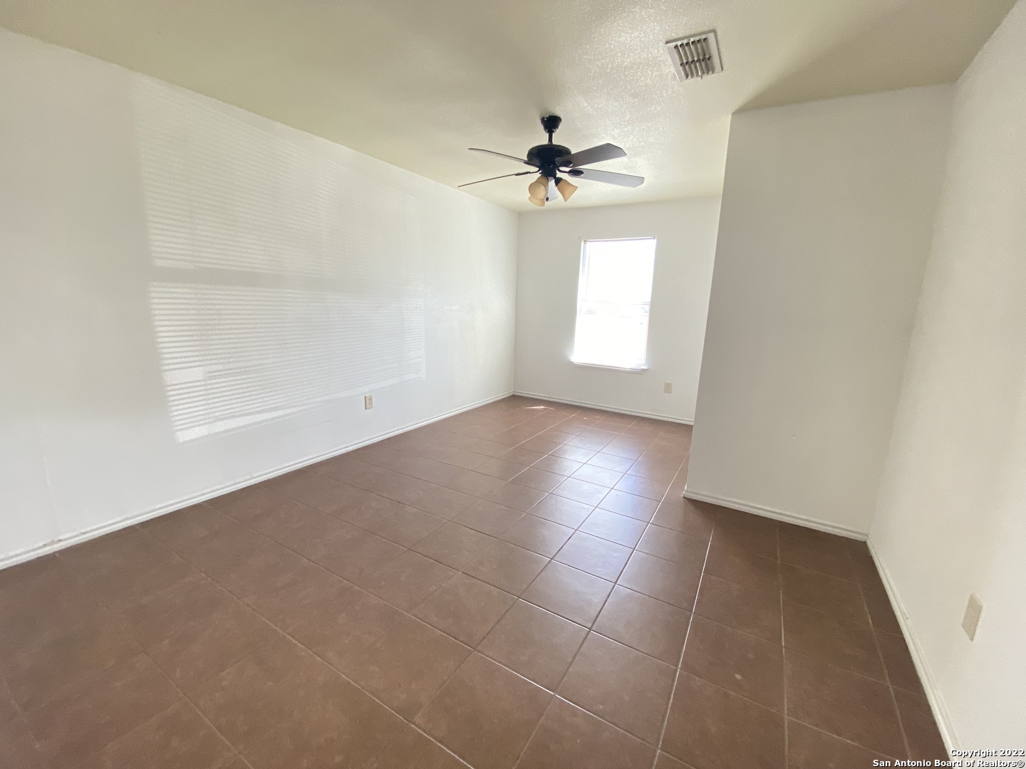 428 Burnett Avenue Charlotte TX 78011