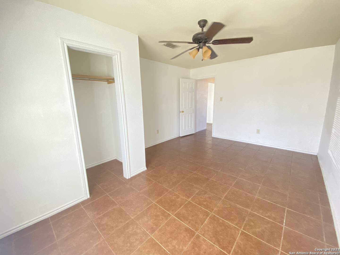 428 Burnett Avenue Charlotte TX 78011