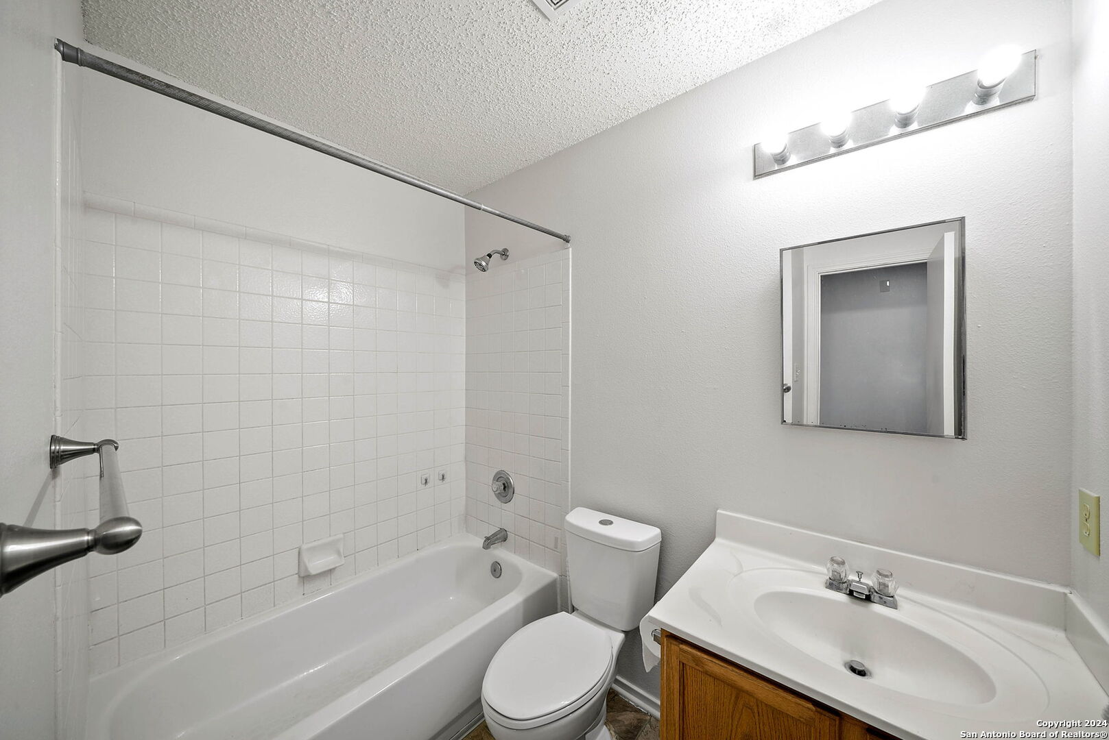 7839 Bypass Shoals San Antonio TX 78244