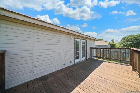 7839 Bypass Shoals San Antonio TX 78244