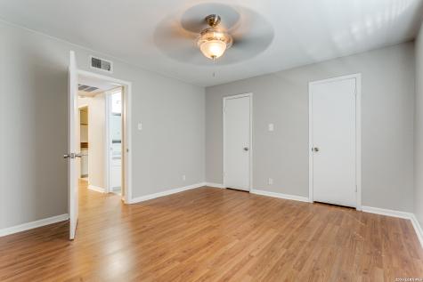 8401 N New Braunfels San Antonio TX 78209