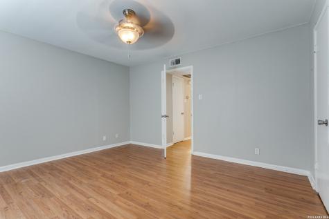 8401 N New Braunfels San Antonio TX 78209