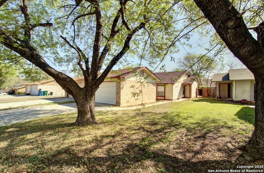 1346 Bayou San Antonio TX 78245