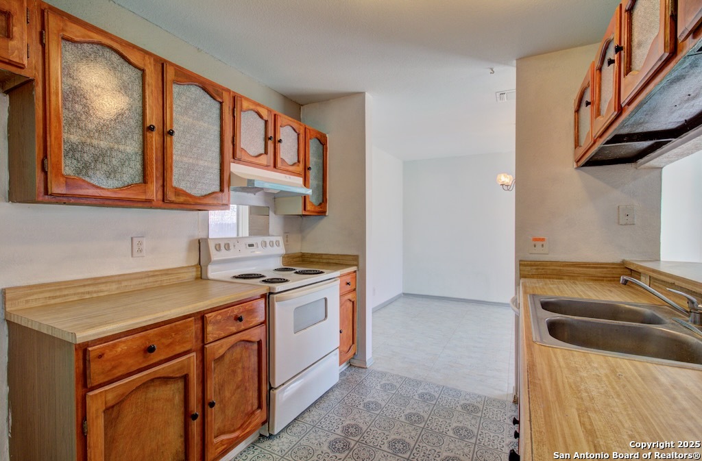 1346 Bayou San Antonio TX 78245