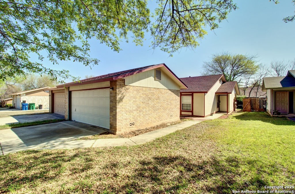 1346 Bayou San Antonio TX 78245