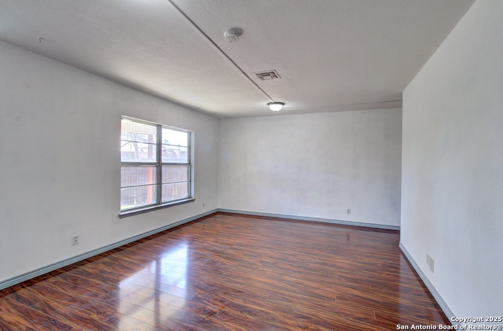 1346 Bayou San Antonio TX 78245