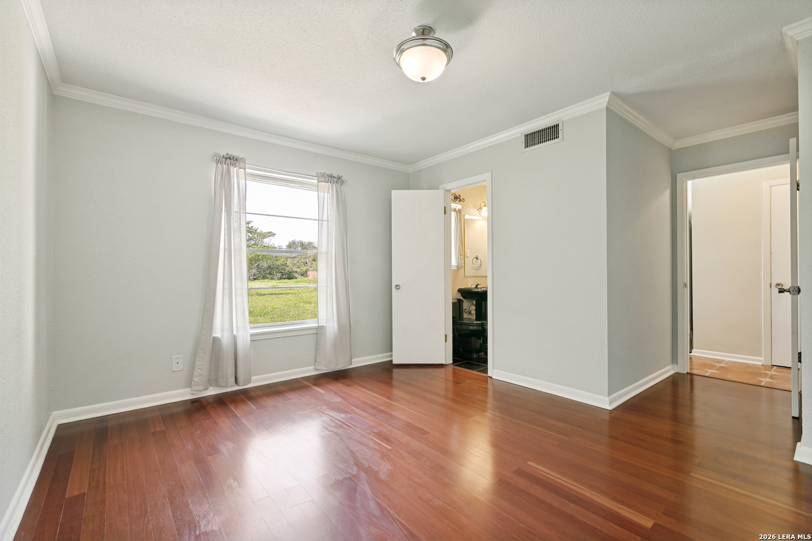 715 E Sunshine Drive San Antonio TX 78228