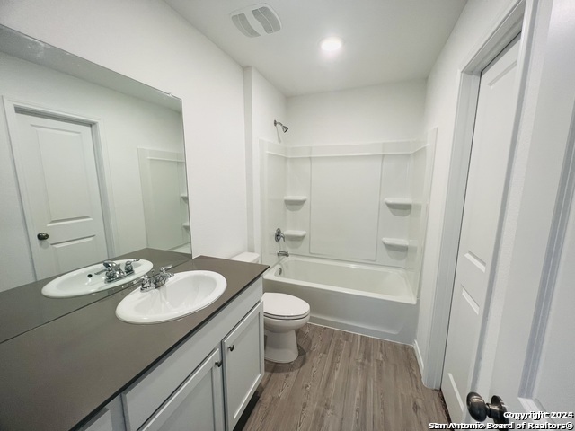 5266 Monarch Bend San Antonio TX 78253