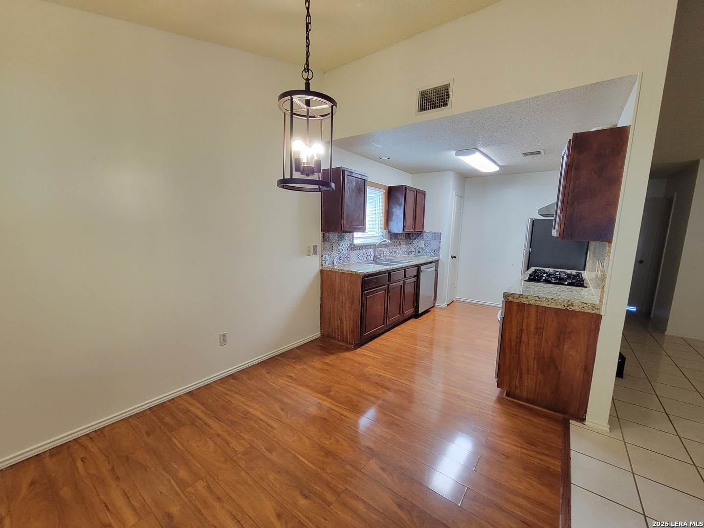 189 Meadowland Universal City TX 78148