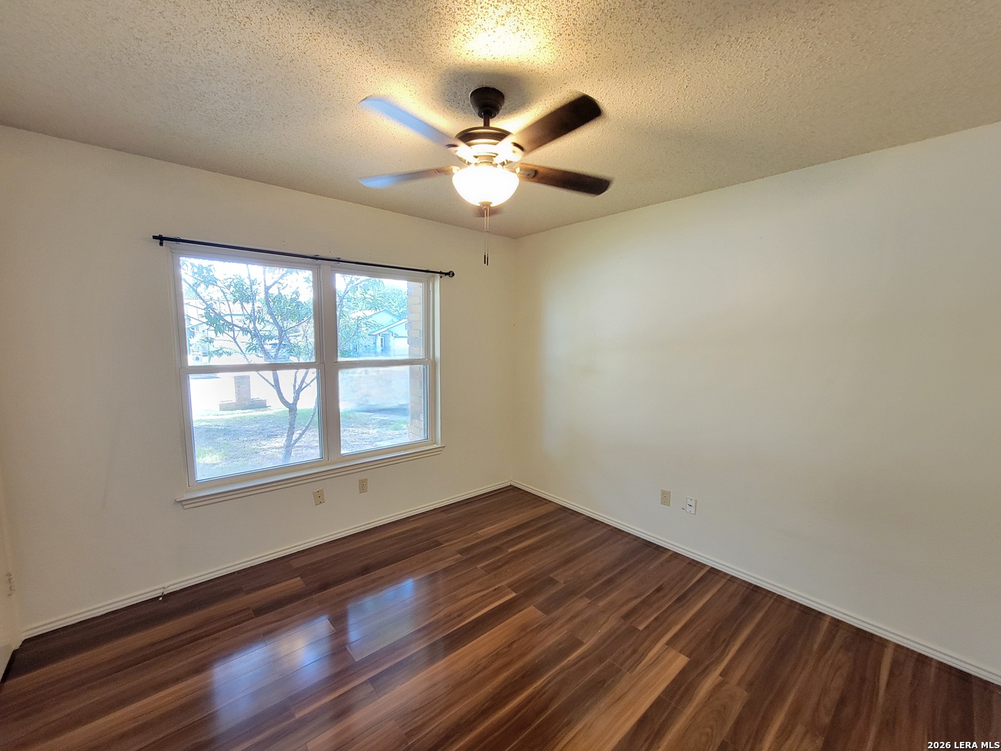 189 Meadowland Universal City TX 78148
