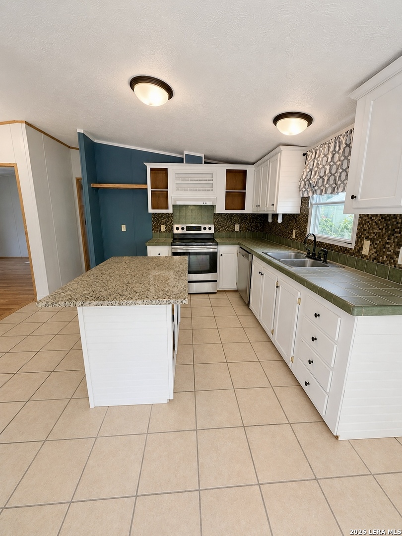 7460 Kitty Hawk San Antonio TX 78109