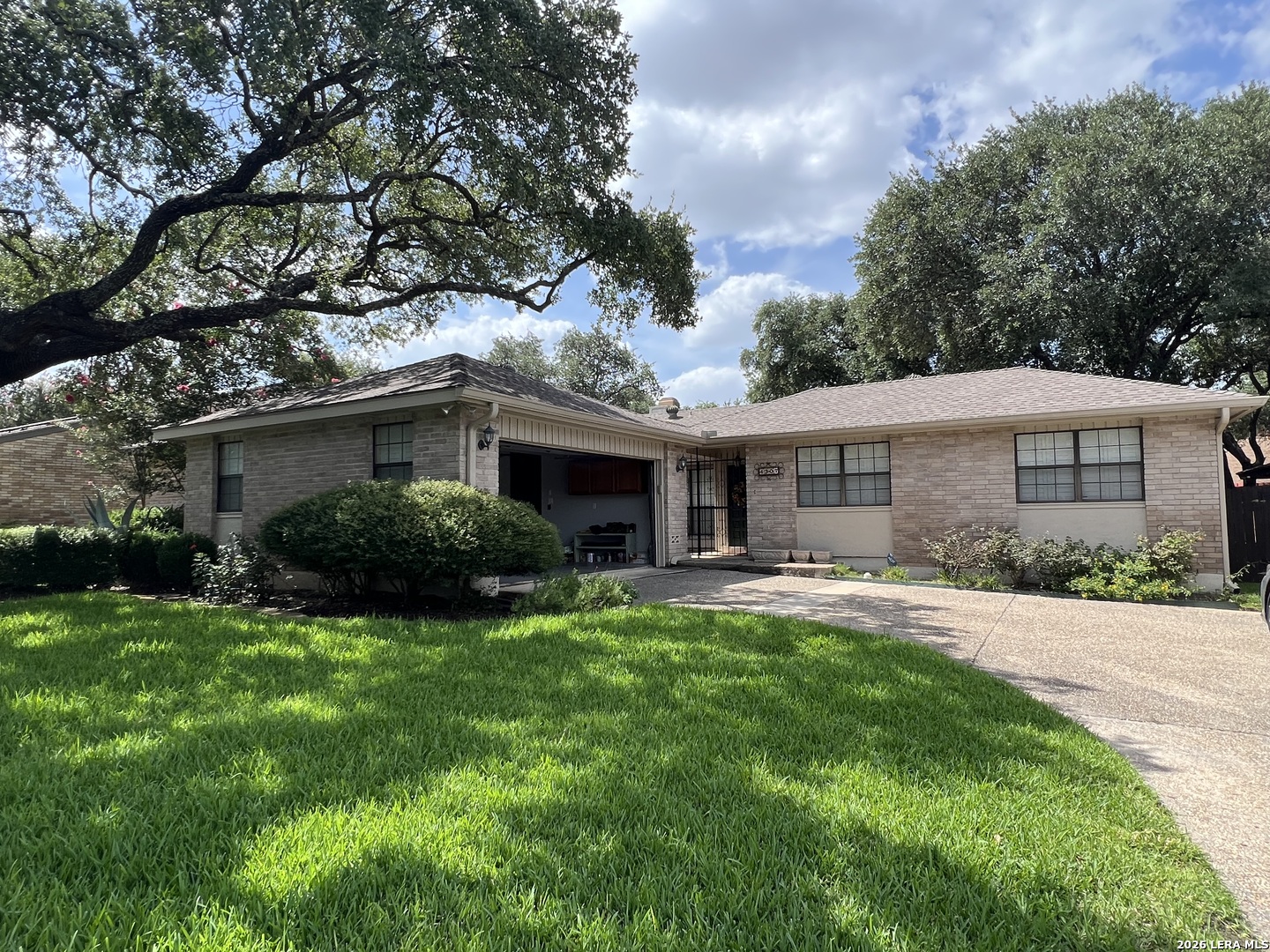 4307 Shavano Woods Street San Antonio TX 78249